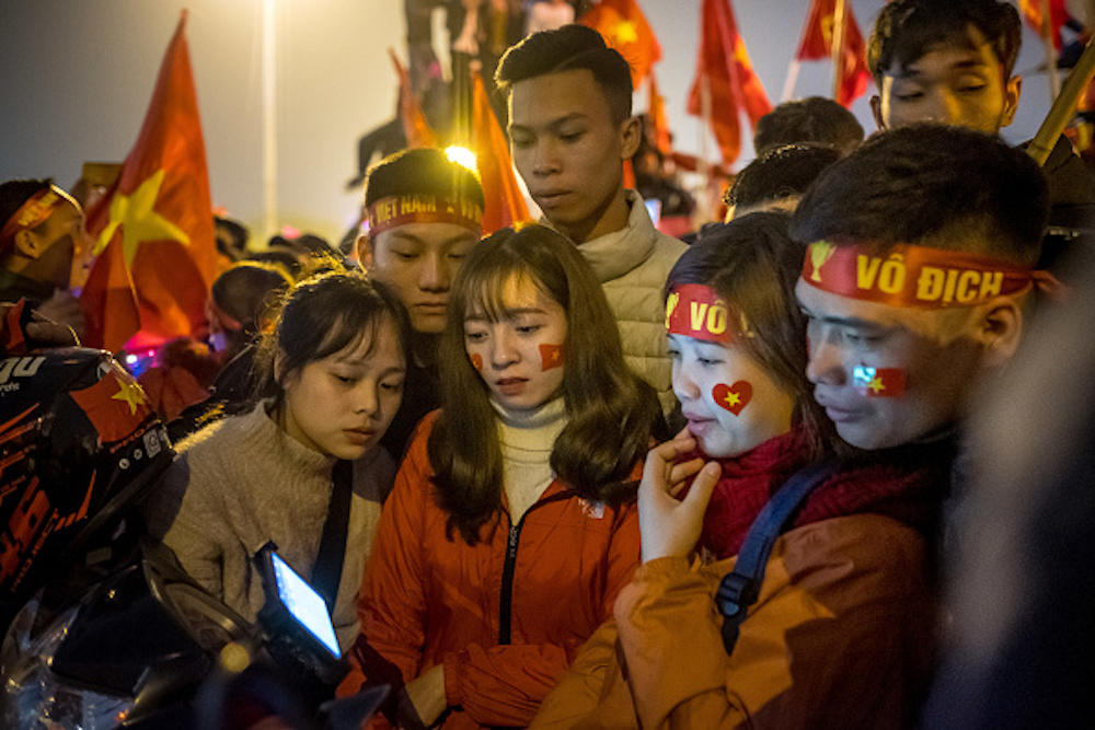面对克罗斯